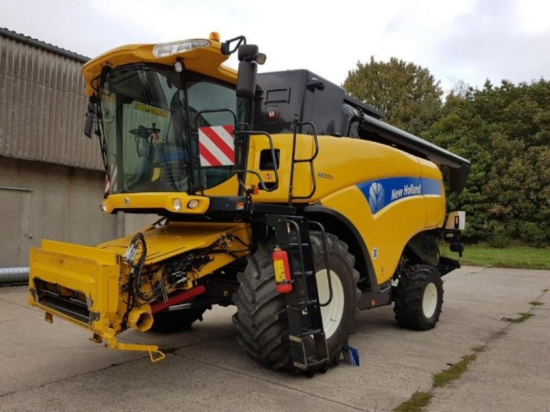 Bild New Holland CX 8070 SCR